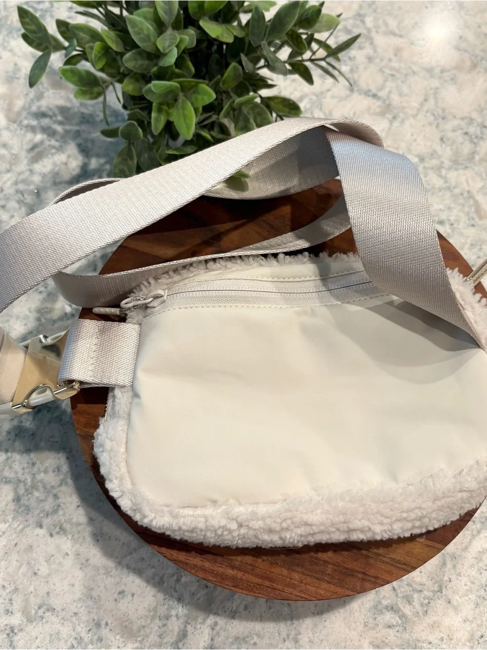 Lululemon Everywhere Fleece Waist Belt Bag Crossbody White Sherpa Fanny Pack